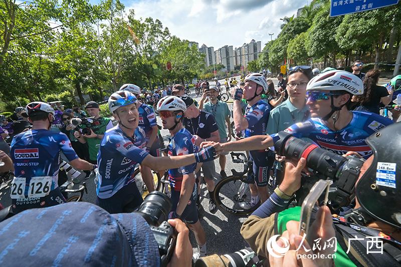 织水平和体, 日电, 雷琦竣摄